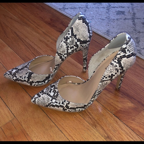 Snake skin pointy toe heel - Picture 4 of 4